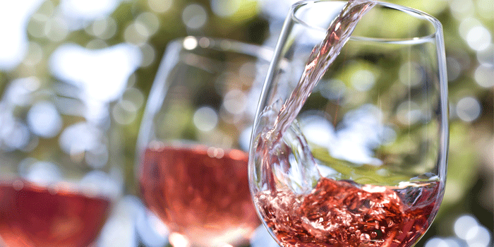 Ruzove vino
